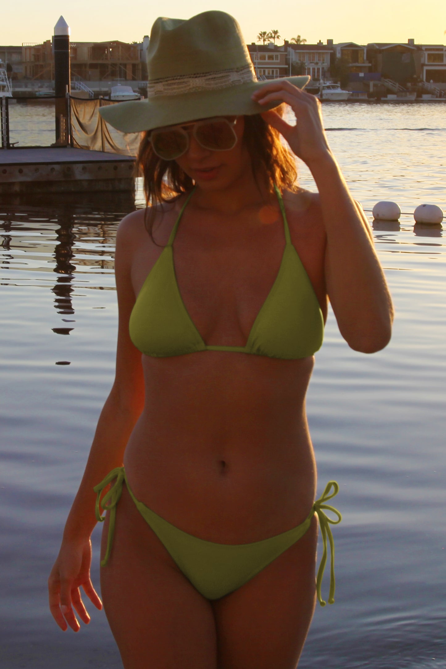 TIE SIDE BOTTOM