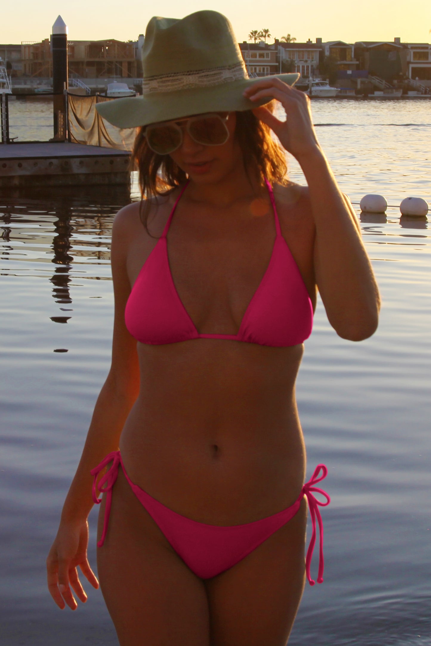 TIE SIDE BOTTOM